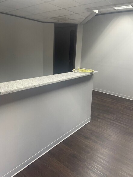 More Photos Of 25307 I-45, Spring Medical For Lease