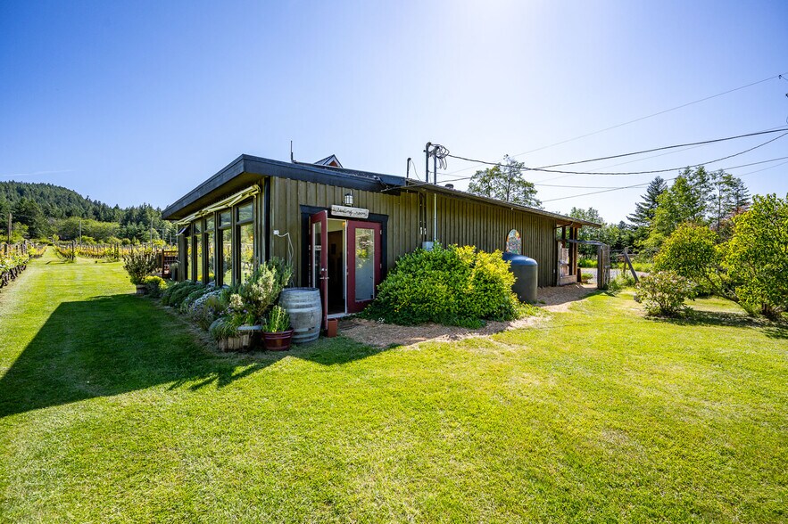 More Photos Of 1885 Central Rd, Hornby Island Land For Sale