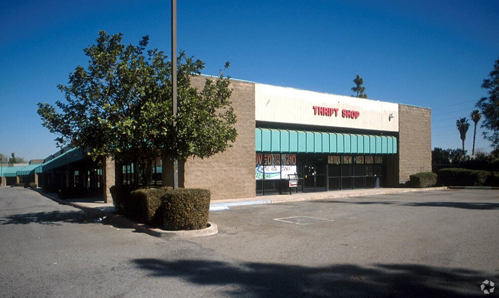 More Photos Of 10769 Hole Ave, Riverside Office For Lease