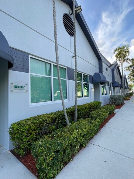 More Photos Of 757 Shotgun Rd, Sunrise Light Manufacturing For Lease