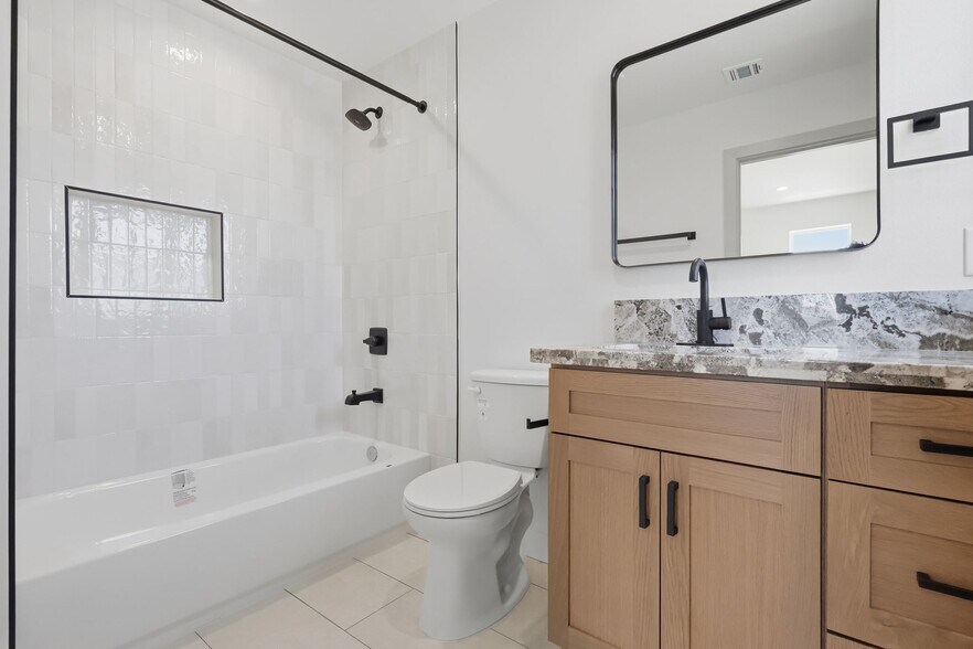More Photos Of 1507 W 83rd St, Los Angeles Apartments For Sale