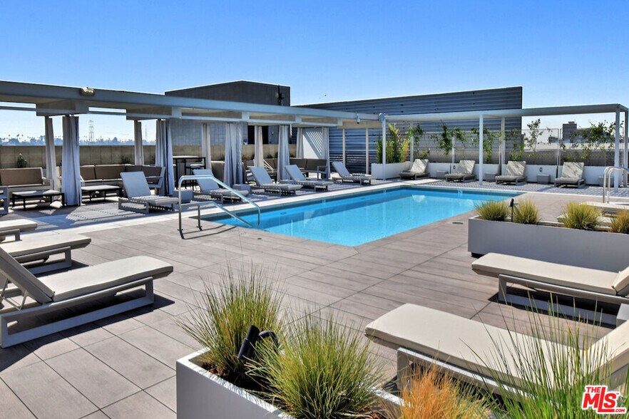 More Photos Of 500-530 S Hewitt St, Los Angeles Apartments For Sale