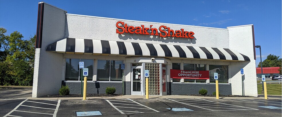 Primary Photo Of 3835 Race Rd, Cincinnati Fast Food For Lease