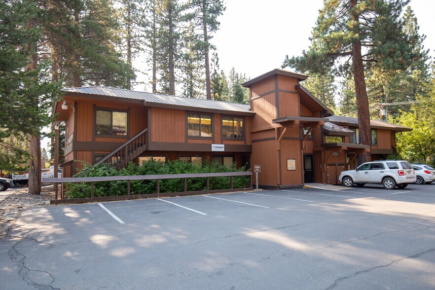 More Photos Of 870 Emerald Bay Rd, South Lake Tahoe Office Residential For Lease