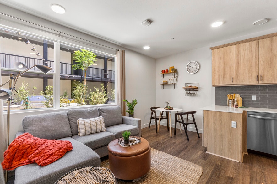 More Photos Of 1559 N Santa Fe Ave, Vista Apartments For Sale