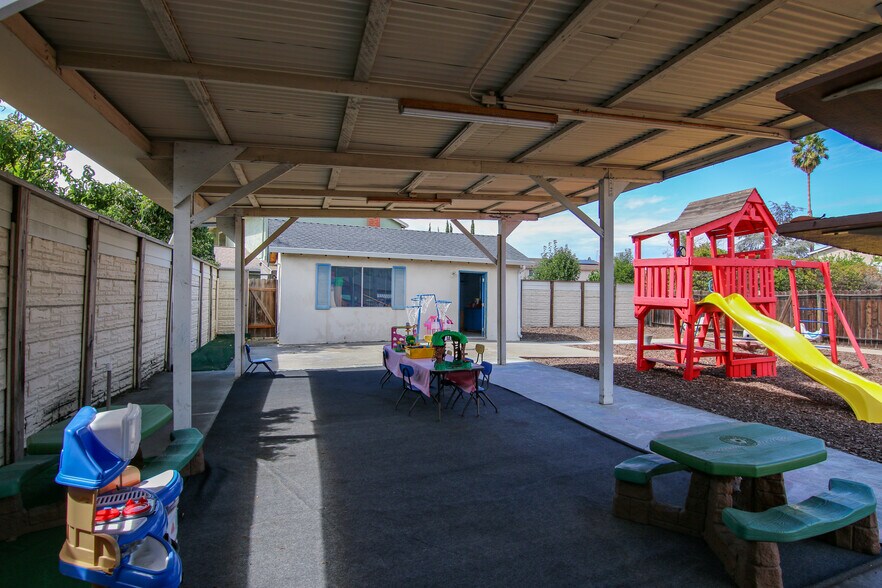 More Photos Of 1133 Piedmont Rd, San Jose Schools For Sale