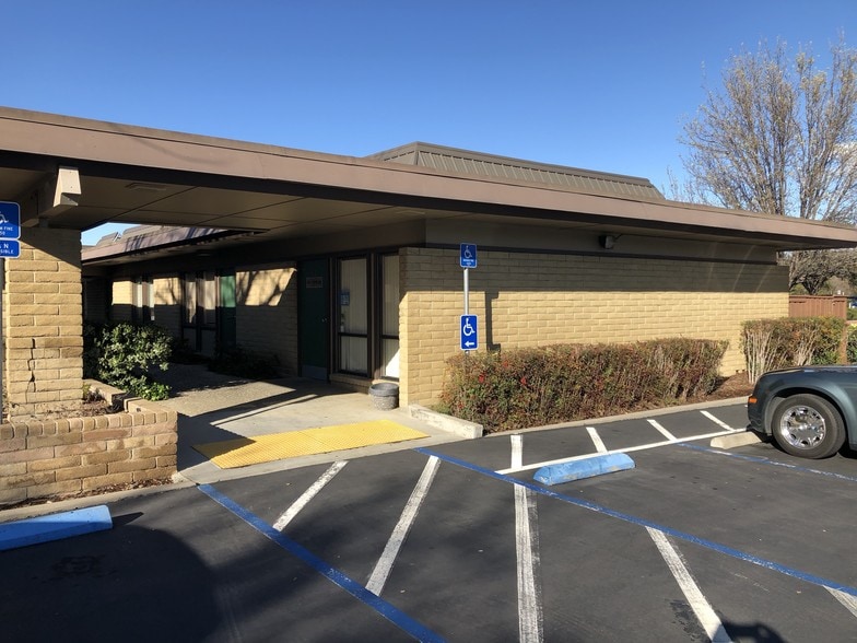 More Photos Of 1204 Cottonwood St, Woodland Office For Sale