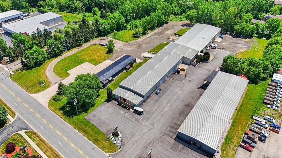 Primary Photo Of 2758 3 Mile Rd, Grand Rapids Manufacturing For Lease