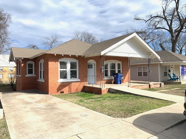 Primary Photo Of 518 E 12th St, Ada Storefront Retail Office For Lease