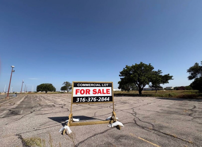 More Photos Of 187 S Webb Rd, Wichita Land For Sale