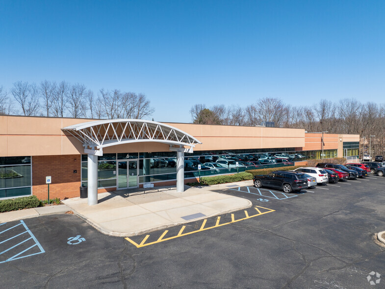 Primary Photo Of 6 Technology Dr, Setauket Medical For Lease