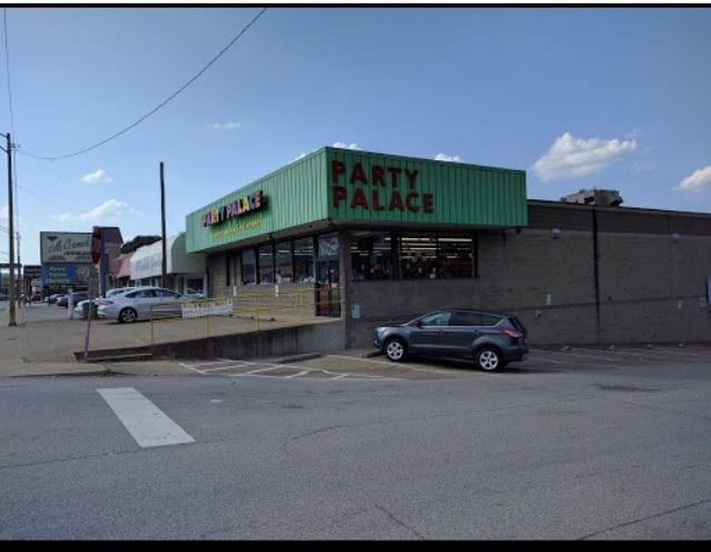 More Photos Of 3716 Maccorkle Ave SE, Charleston Storefront For Sale