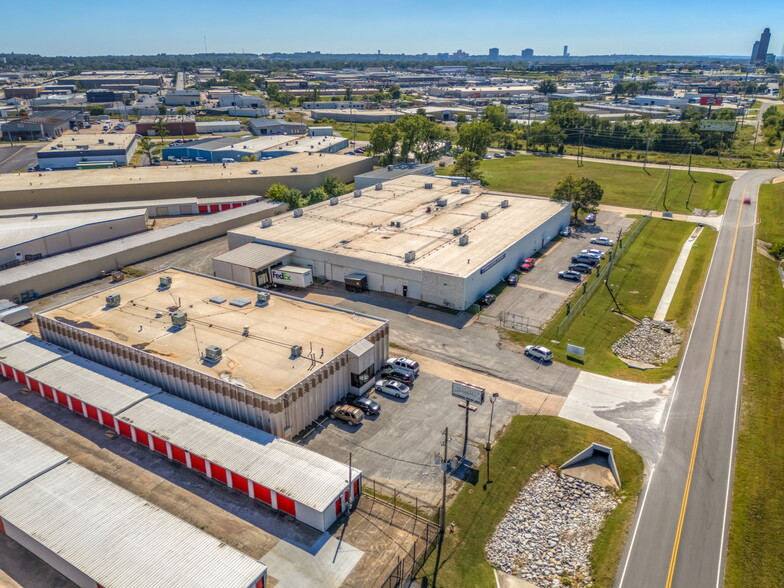 More Photos Of 6580 E Skelly Dr, Tulsa Manufacturing For Sale