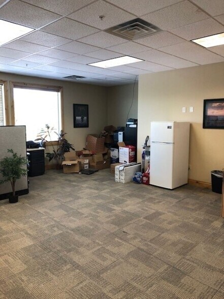 More Photos Of 3130 W Maple Loop Dr, Lehi Office For Lease