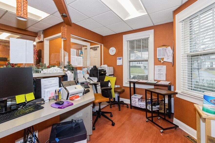 More Photos Of 114 S Euclid Ave, Westfield Office For Sale