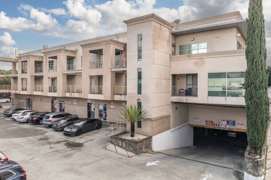 More Photos Of 501 W Garvey Ave, Monterey Park Storefront Retail Office For Lease