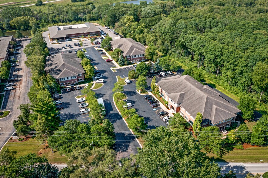 More Photos Of 2455 Dean St, St Charles Medical For Lease