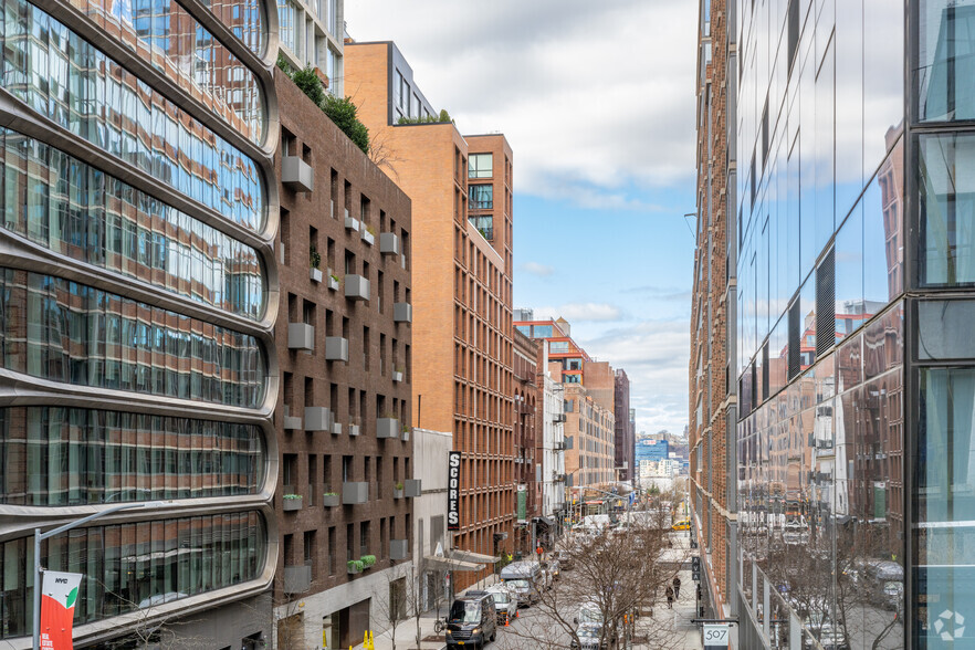 More Photos Of 540 W 28th St, New York Apartments For Lease