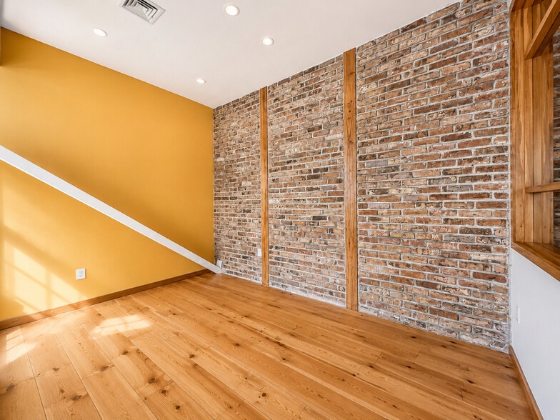 More Photos Of 148 Tompkins Ave, Brooklyn Storefront Retail Residential For Lease