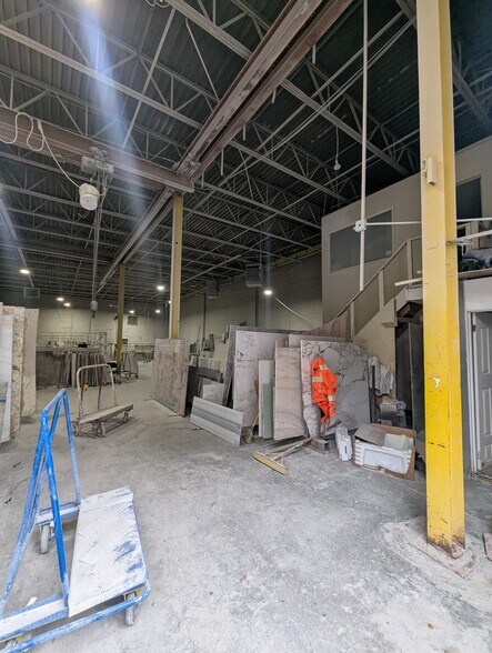 More Photos Of 111 Spencer St, Brooklyn Warehouse For Sale