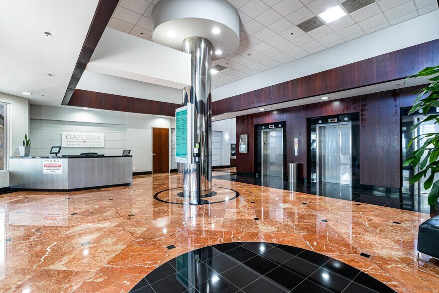 More Photos Of 2455 E Sunrise Blvd, Fort Lauderdale Loft Creative Space For Sale