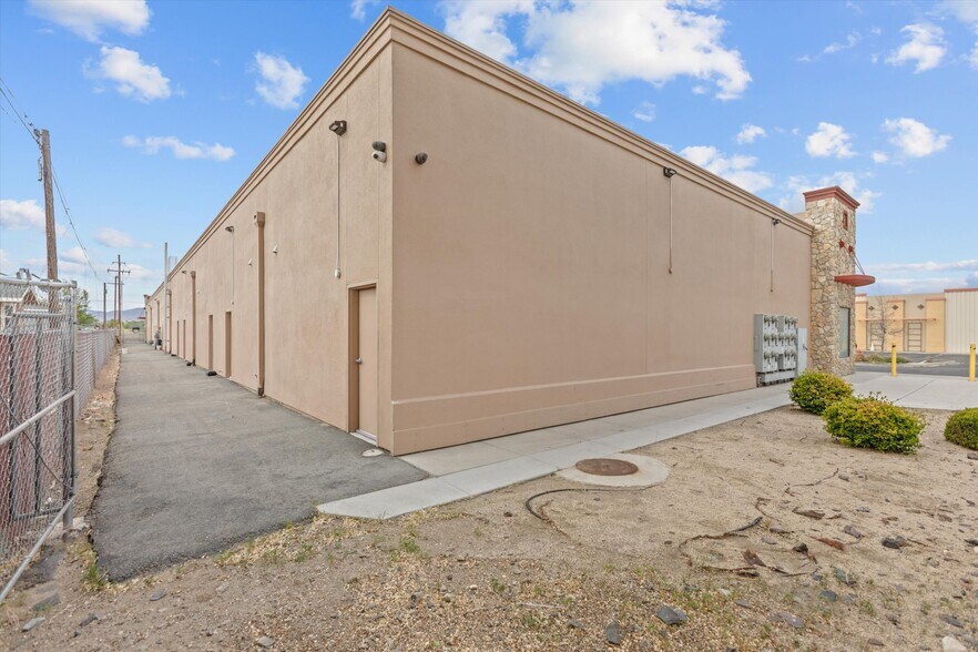 More Photos Of 460 W Main St, Fernley Freestanding For Sale