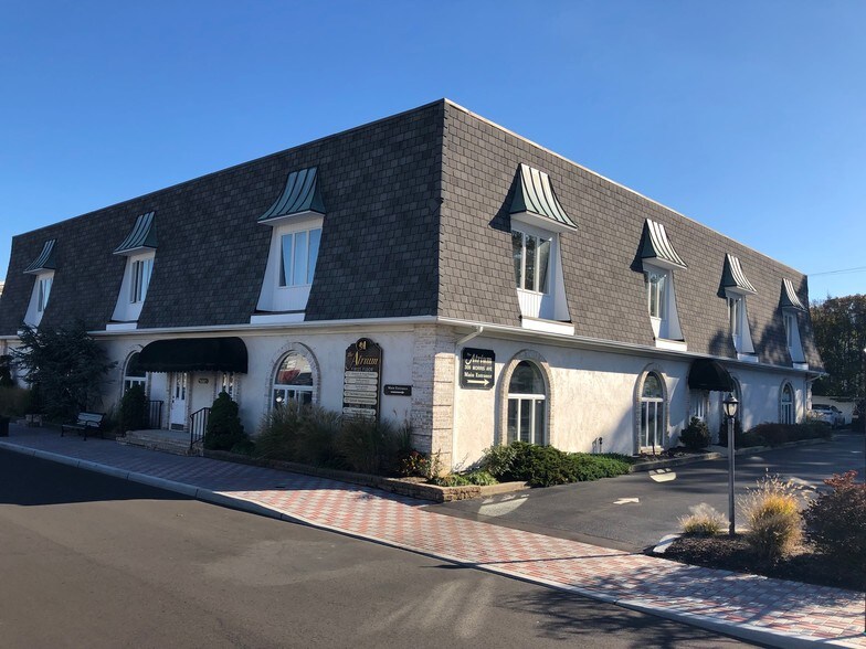 Primary Photo Of 309 Morris Ave, Spring Lake Office For Sale