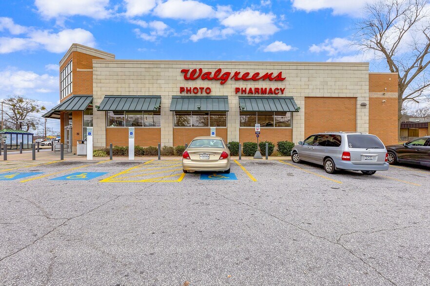 More Photos Of 2008 Laurens Rd, Greenville General Retail For Sale