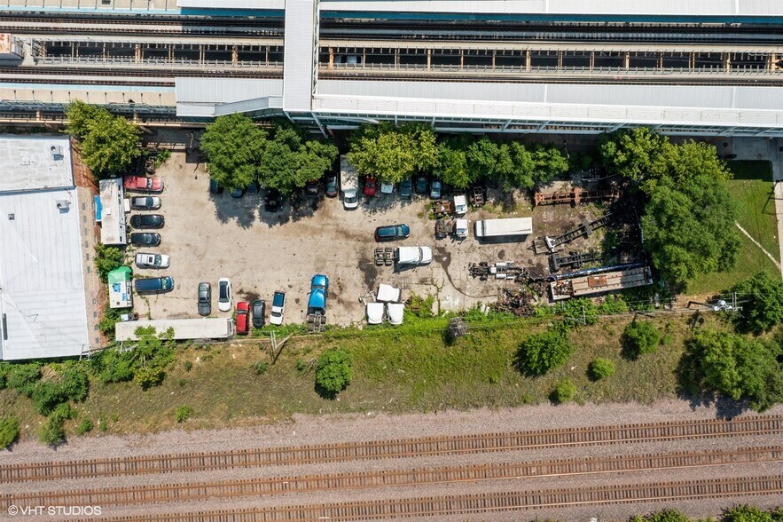 Primary Photo Of 5144 W Lake St, Chicago Land For Lease