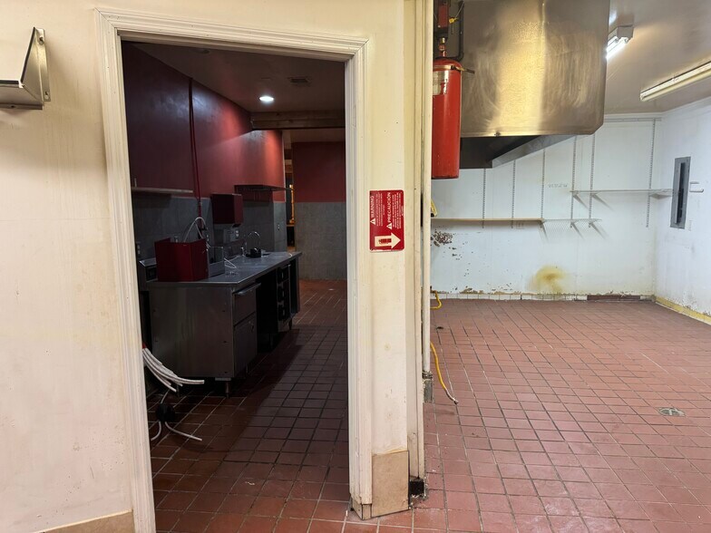 More Photos Of 8922 AL Highway 9, Anniston Restaurant For Lease