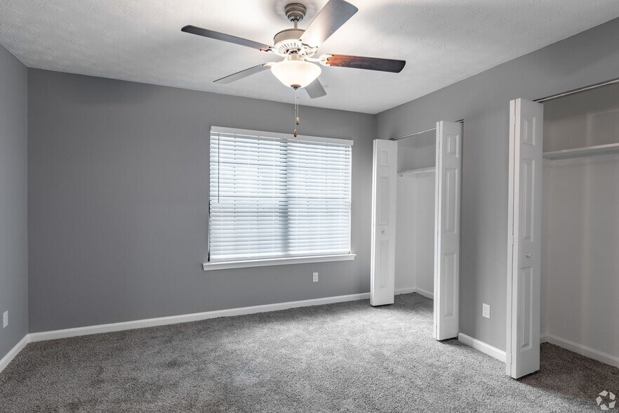 More Photos Of 563 Briar Hill Ct, Riverdale Apartments For Sale