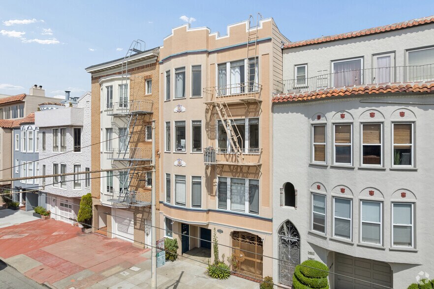 More Photos Of 3324 Broderick St, San Francisco Apartments For Sale