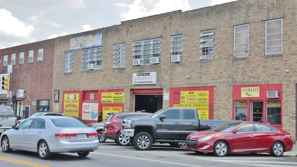 More Photos Of 1622-1628 W Passyunk Ave, Philadelphia Auto Repair For Sale