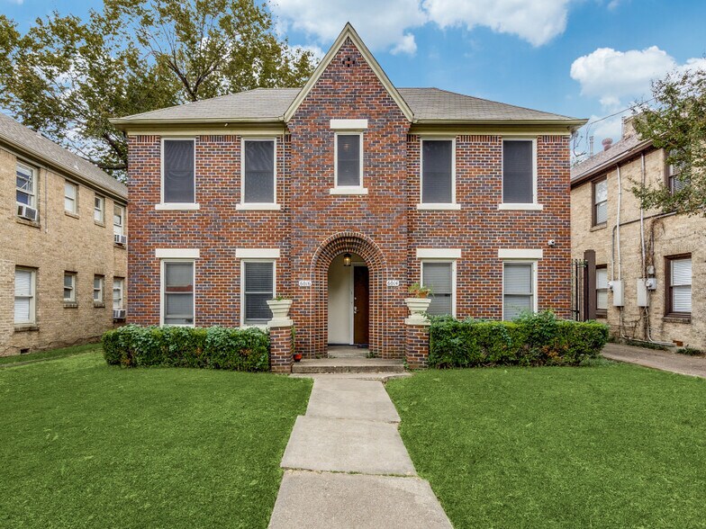 More Photos Of , Dallas Unknown For Sale