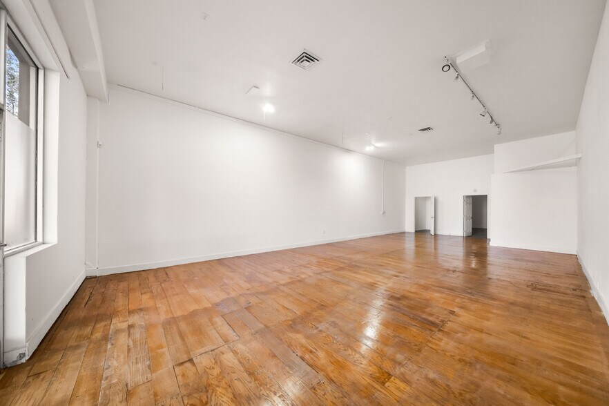 More Photos Of 621-625 Walnut St, Red Bluff Storefront Retail Office For Sale