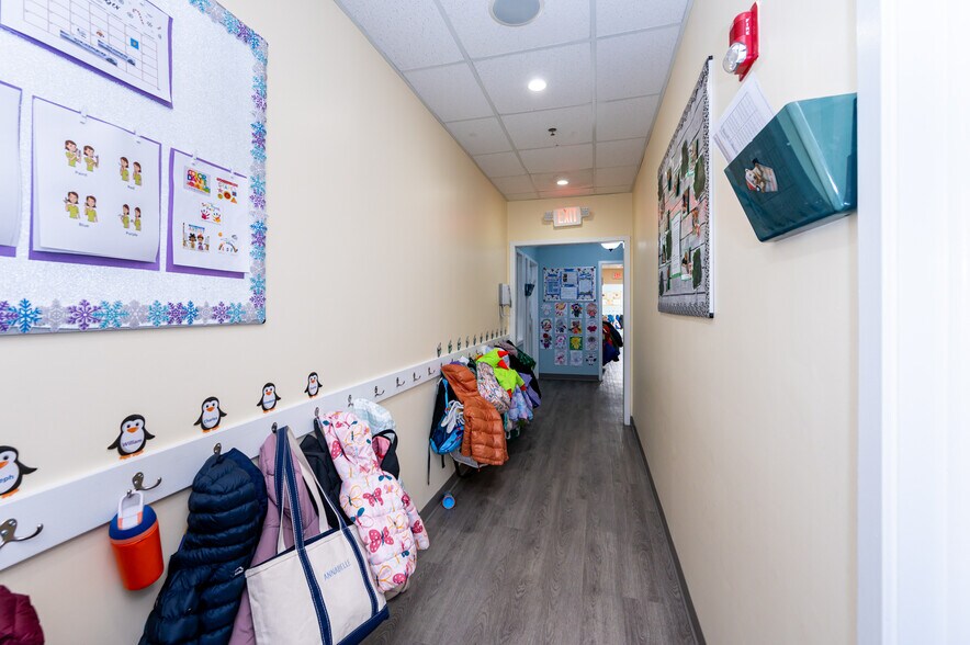 More Photos Of 36 Sparhawk St, Amesbury Daycare Center For Sale
