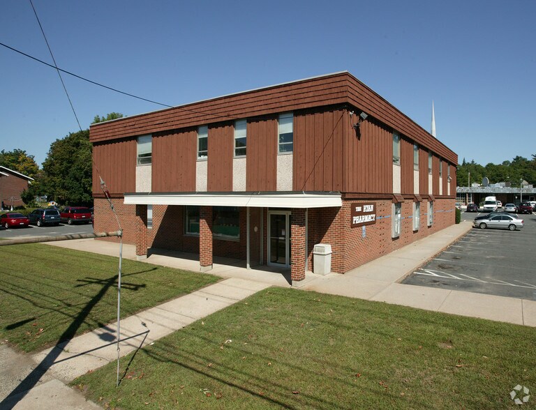 More Photos Of 30 Mill St, Unionville Medical For Lease