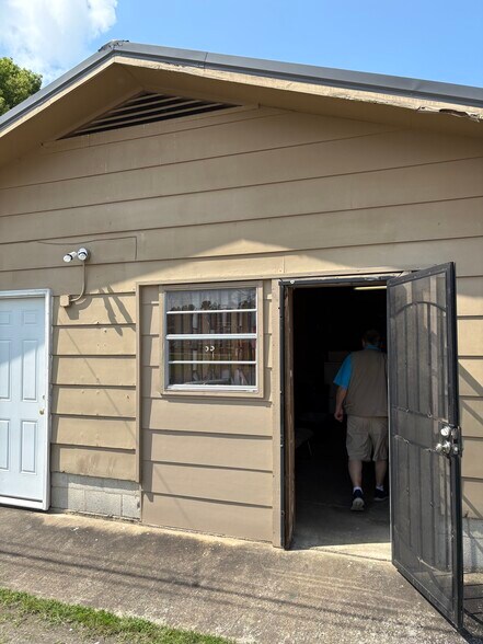More Photos Of 203 E Chestnut St, Gadsden Apartments For Sale
