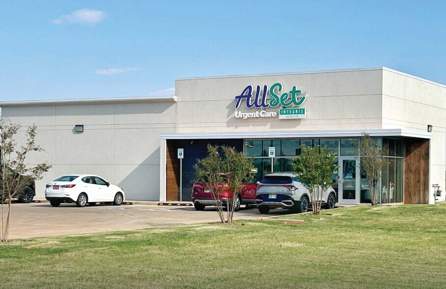 Primary Photo Of 12033 NW Expressway, Yukon Freestanding For Sale