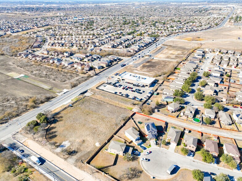 More Photos Of IH-10 E & N Foster Rd, San Antonio Land For Lease