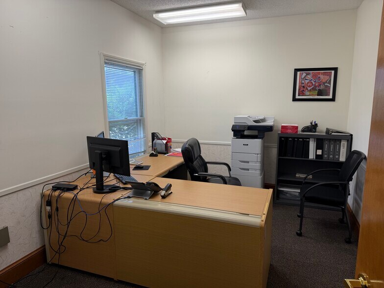 More Photos Of 531 Robertson Blvd, Walterboro Medical For Sale