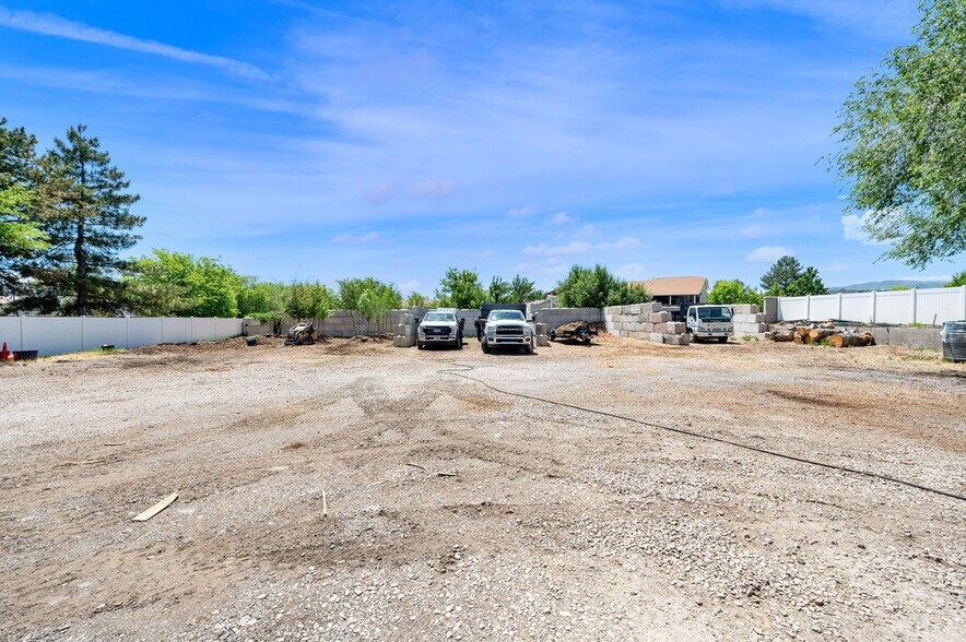 More Photos Of 2875 W 12600, Riverton Office For Sale