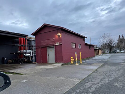 More Photos Of 101 S Coombs St, Napa Warehouse For Lease