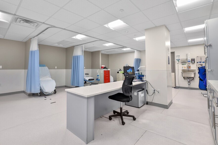 More Photos Of 222 Route 59, Airmont Medical For Lease