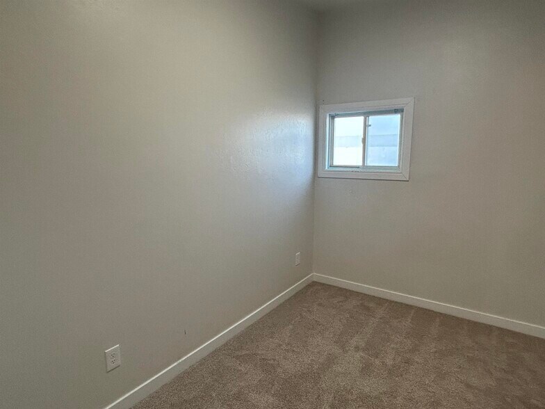 More Photos Of 612 N Arthur Ave, Pocatello Apartments For Sale