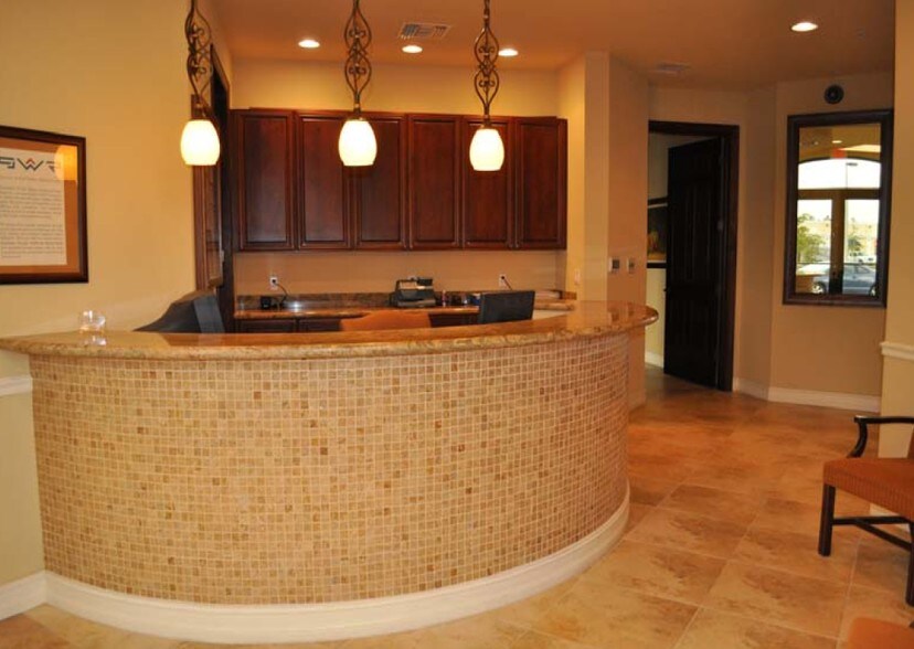 More Photos Of 28411 Race Track Rd, Bonita Springs Flex For Lease