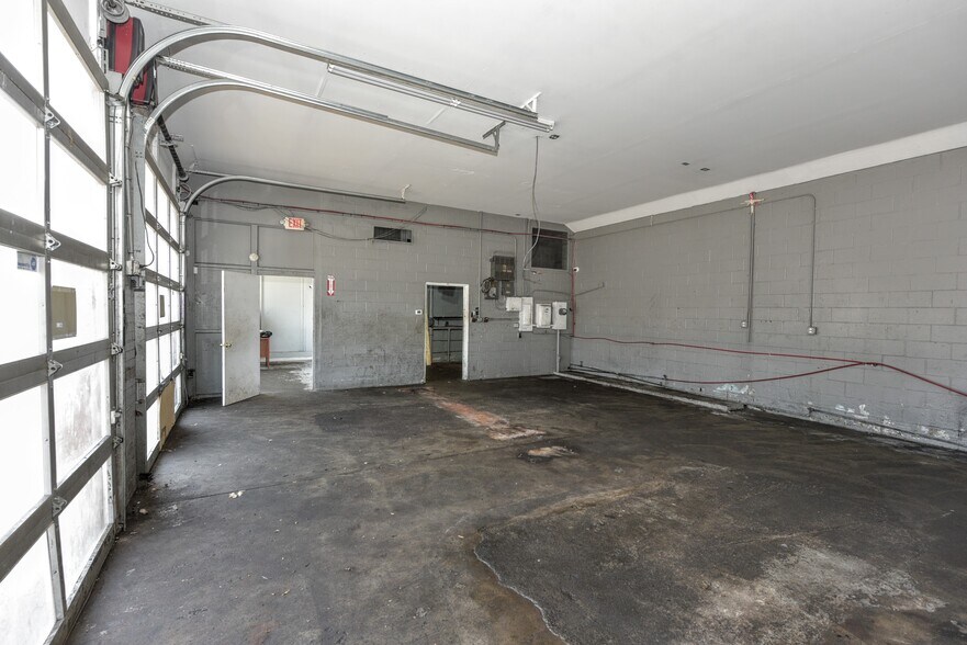 More Photos Of 1061-1065 Main Ave, Clifton Auto Repair For Sale