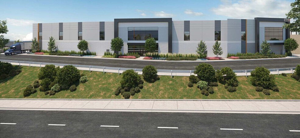 More Photos Of 7815 Van Nuys Blvd, Panorama City Distribution For Lease