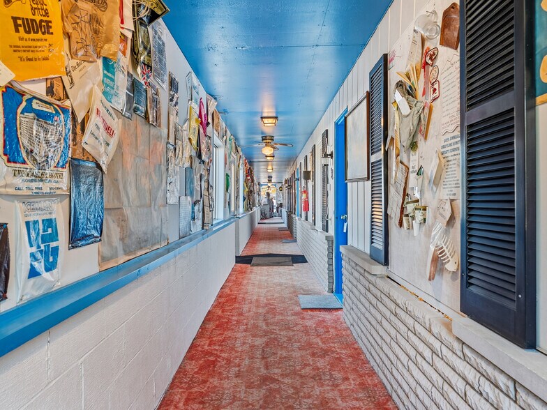 More Photos Of 1024 S I 75 Business Loop, Grayling Hotel For Sale