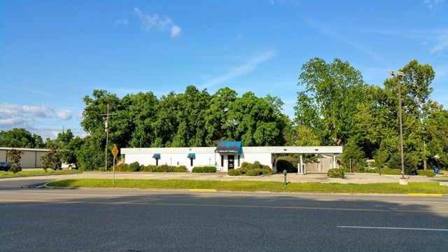 More Photos Of 11499 US Highway 69 S, Warren General Retail For Sale